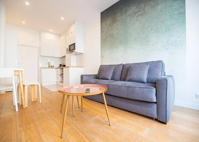 Beautiful In Saint Germain Des Pres Apartment Paris